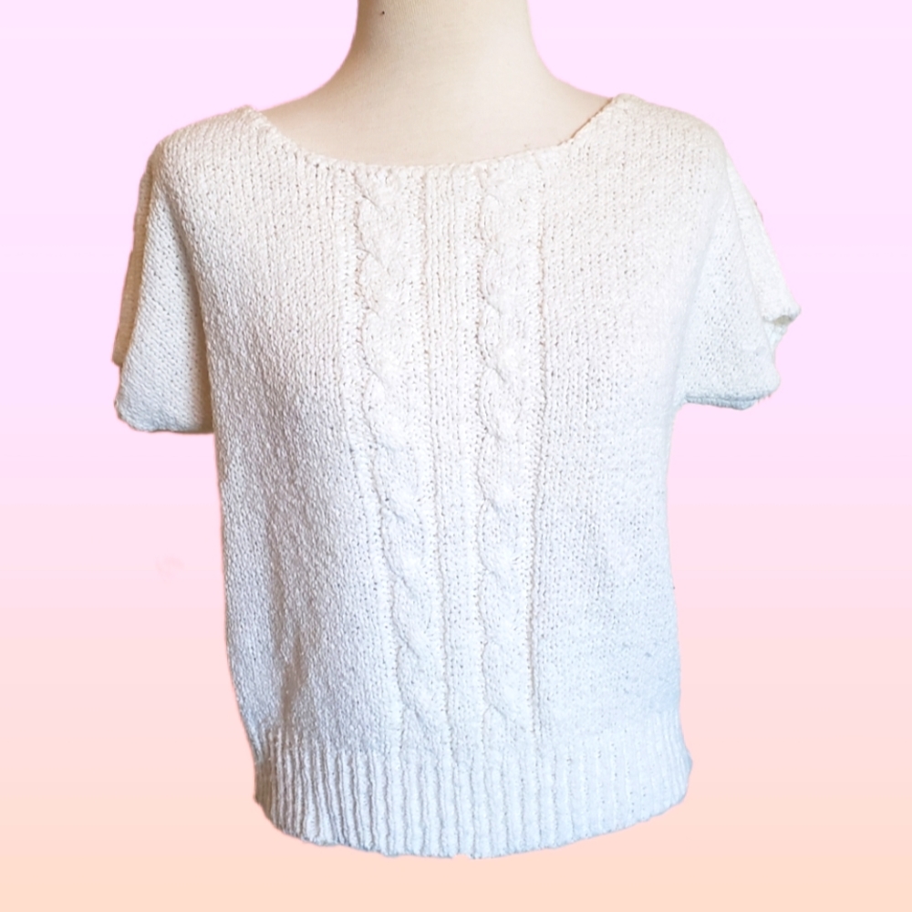 White chunky cable knit short sleeve sweater